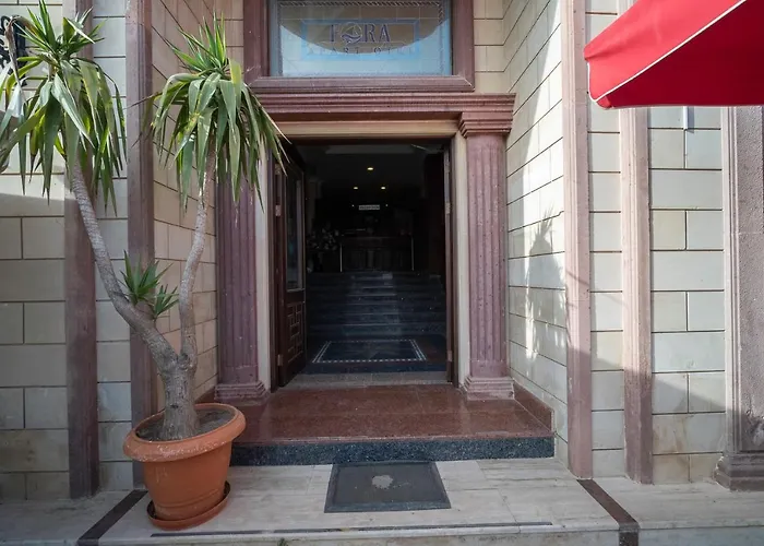 Fora Apart Hotel